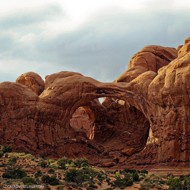 Double Arch (Best Hikes in Arches National Park) // localadventurer.com