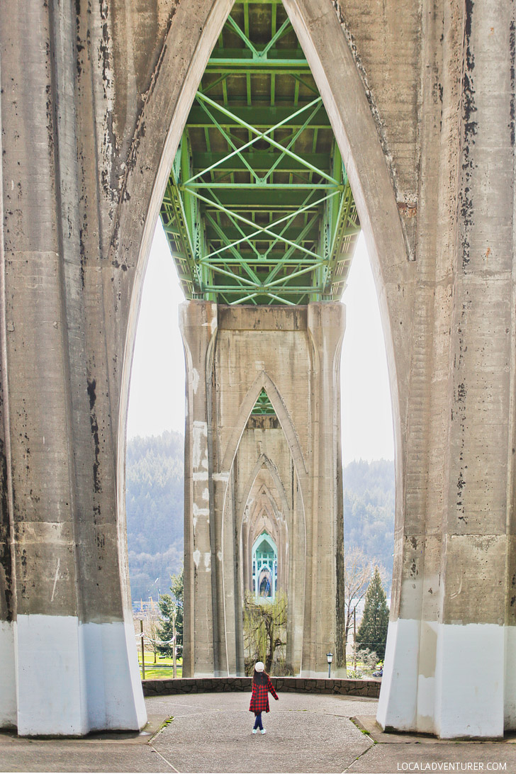 Cathedral Park + St Johns Bridge - Exploring Portland with Superfeet #sponsored // localadventurer.com
