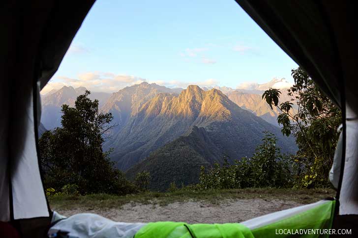 Ultimate Guide on How to Hike the Inca Trail to Machu Picchu Peru // localadventurer.com
