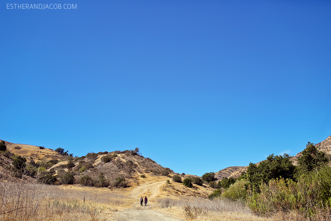 our hike through a cave to castle peak. hiking in la. hiking los angeles. hiking in los angeles. pictures of hiking. cave hiking. las virgenes canyon hike. El Escorpión Park. El Escorpion Park. hiking in southern california.