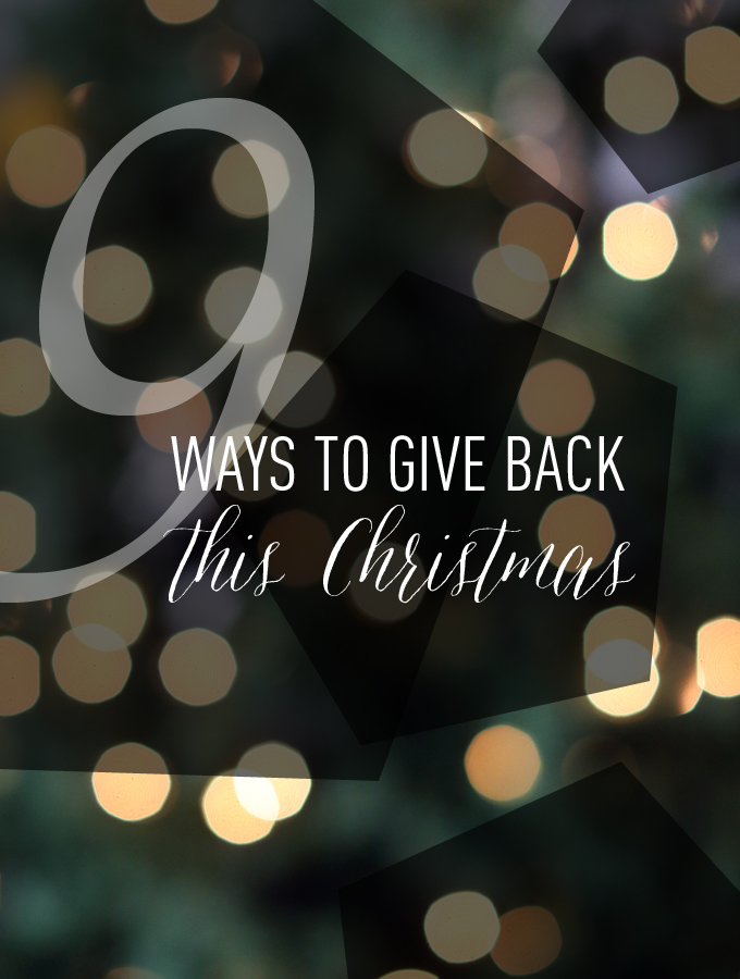 9 ways to give back this christmas. Pay it forward ideas and holiday giving. Ways to give back at christmas and christmas kindness. Pay it forward christmas ideas.