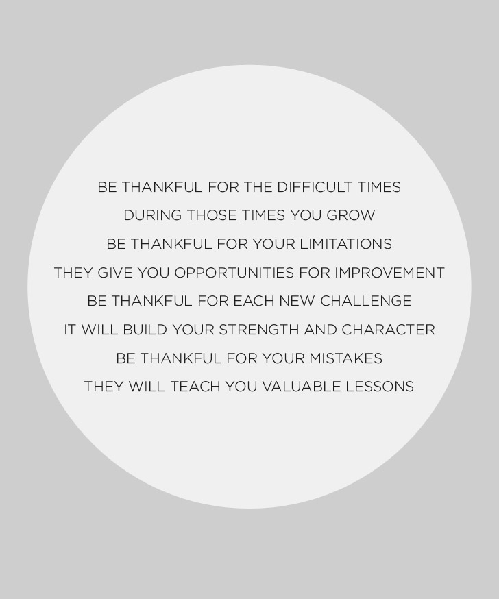 Uplifting Quotes on being thankful in hard times and life struggles.