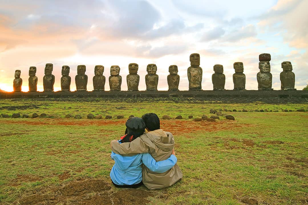 easter island head statue + places to visit before they disappear