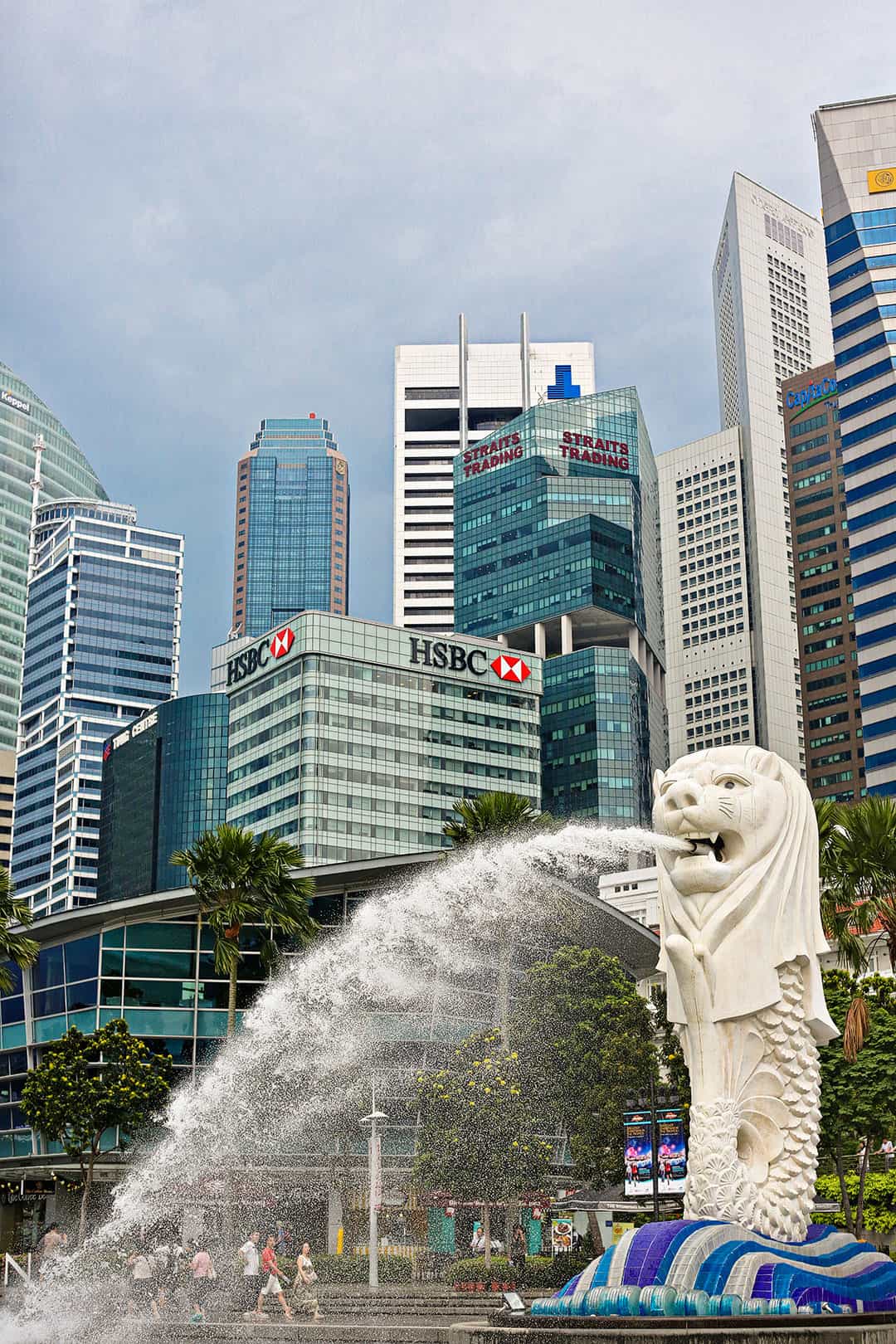 singapore merlion park + most beautiful places in the world