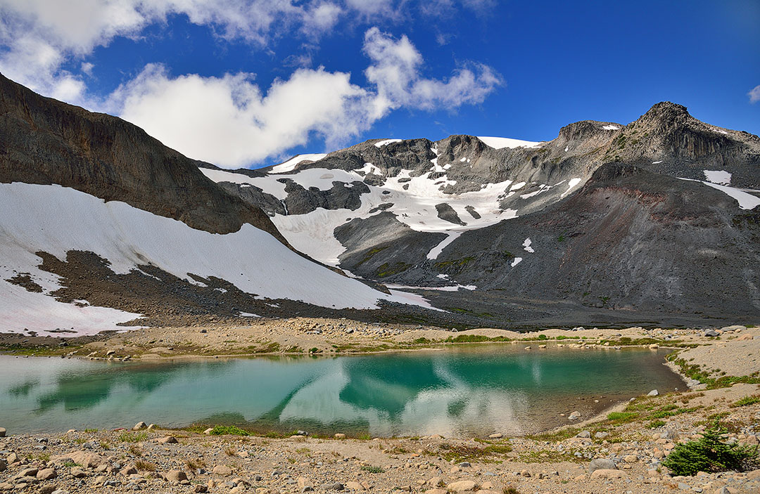 Washington Summerland Trail Mt Rainier National Park + 15 Best Day Hikes in the US