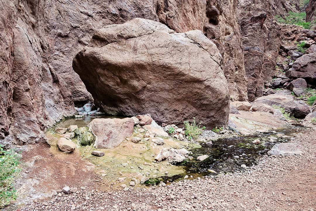 How to Hike to Arizona Hot Springs Near Las Vegas » Local Adventurer