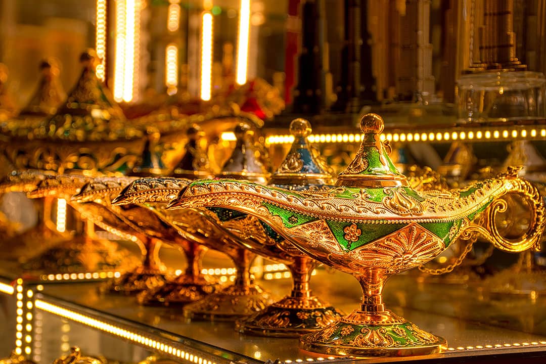 dubai gold souk + 25 best markets in the world to put on your bucket list