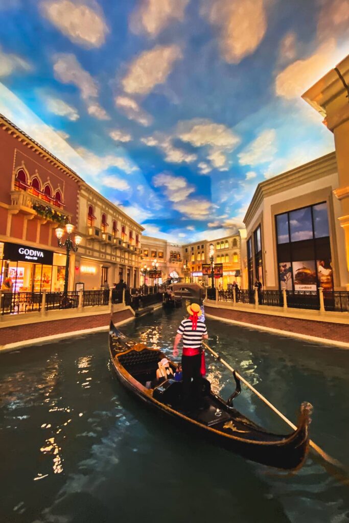 The Venetian Gondola Ride in Las Vegas - What You Need to Know