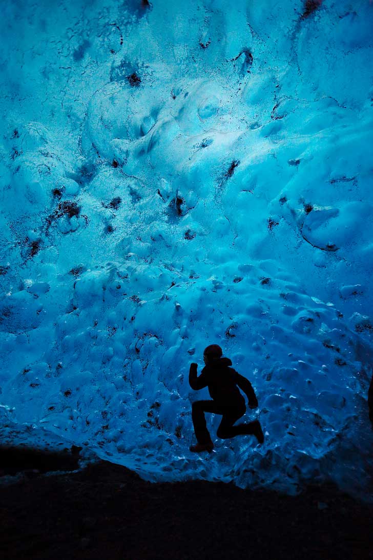 Breiðamerkurjökull Crystal Cave - Largest Ice Cave in Iceland is located in Skaftafell National Park on Vatnajokull Glacier // localadventurer.com