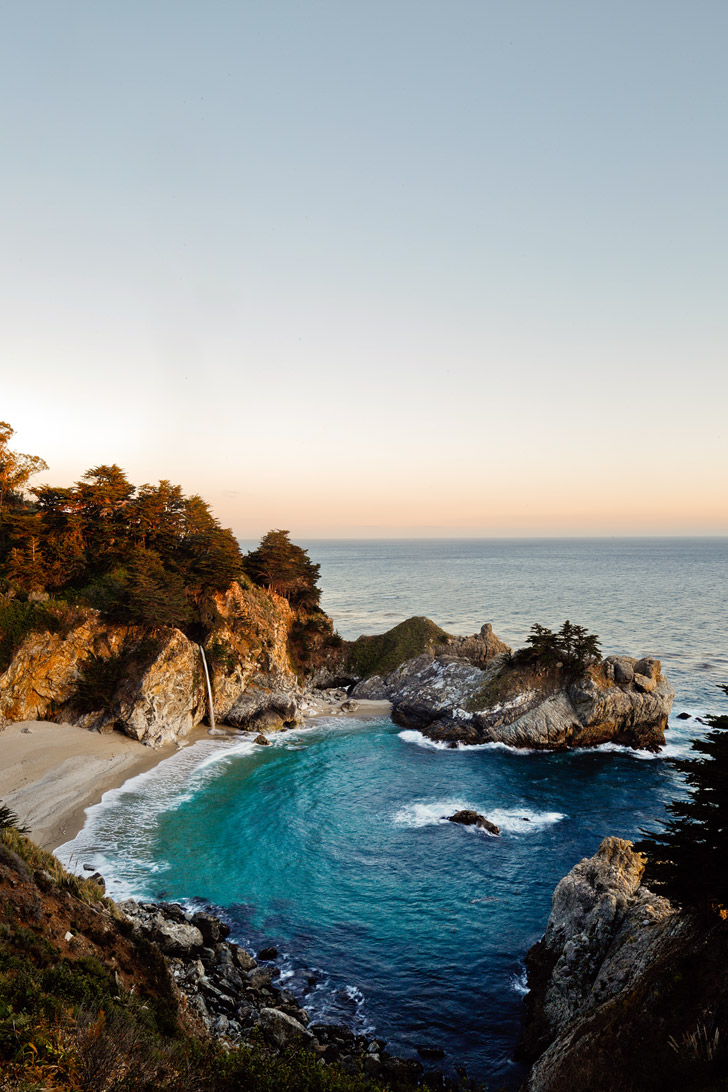 McWay Falls - an 80 ft waterfall in Julia Pfeiffer Burns State Park in Big Sur California // localadventurer.com