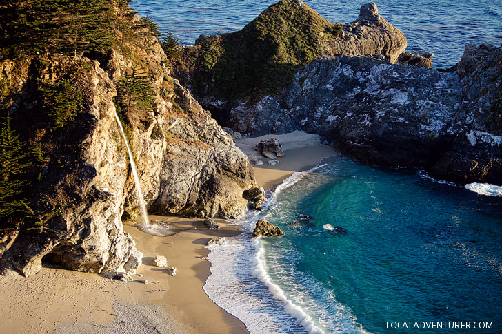 McWay Falls - an 80 ft waterfall in Julia Pfeiffer Burns State Park in Big Sur California // localadventurer.com