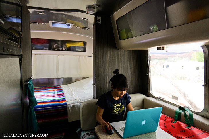 What it's Like Living in An Airstream - Tour of our Airstream International Signature 23FB // localadventurer.com