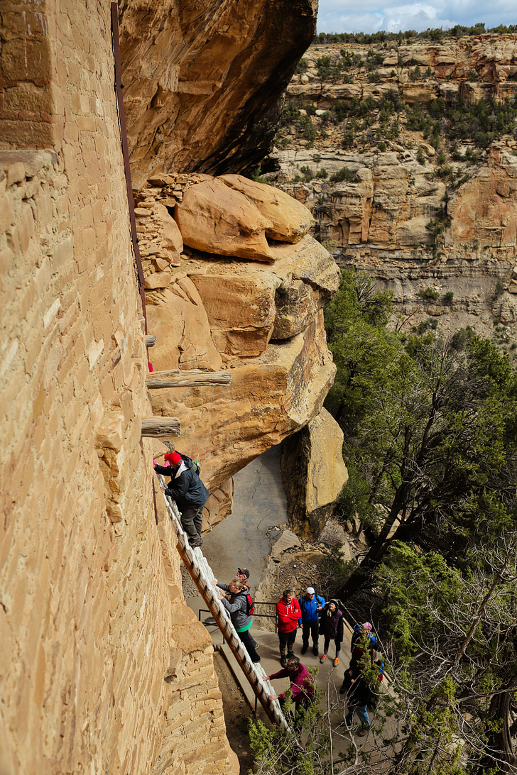 Mesa Verde Balcony House Tour where you can step into cliff dwellings built by Ancestral Puebloans - UNESCO World Heritage Site // localadventurer.com