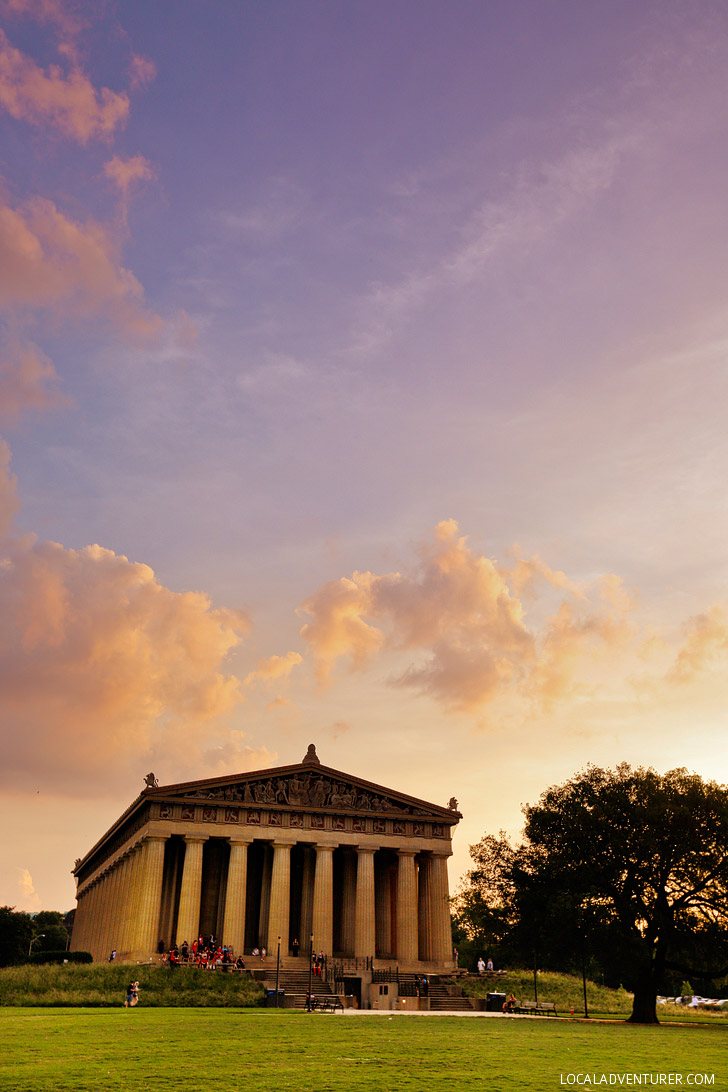 The Parthenon, Nashville Tennesee - full scale replica of the original Parthenon in Athens Greece // localadventurer.com