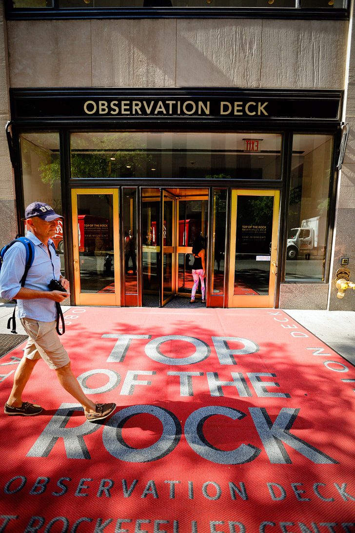 Top of the Rock Building - Rockefeller Center NYC // localadventurer.com