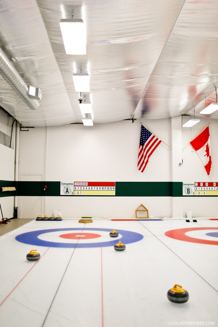 Learning how to curl at Evergreen Curling Club Portland Oregon // localadventurer.com