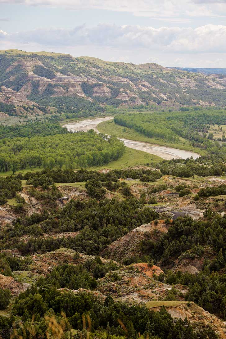 Theodore Roosevelt National Park (Ultimate North Dakota Bucket List) // localadventurer.com