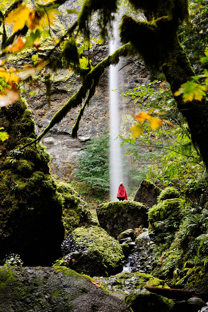 Elowah Falls Hike in Oregon // localadventurer.com