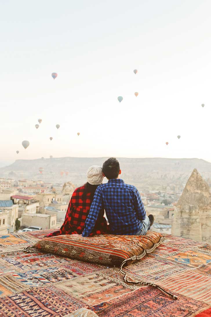 Hot Air Balloons in Cappadocia Turkey // localadventurer.com