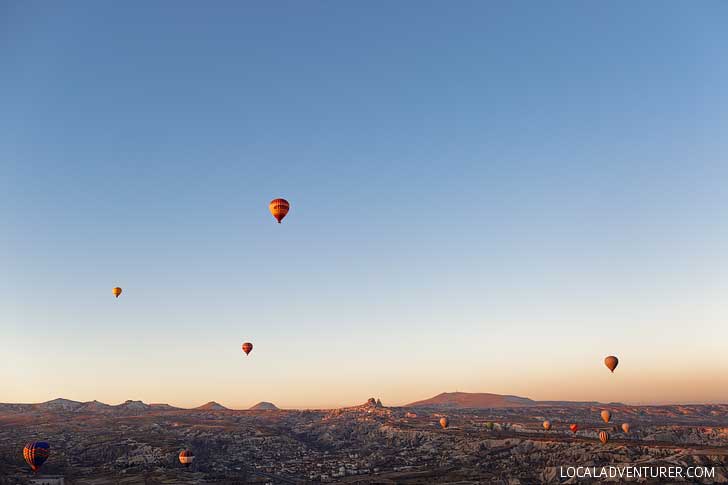 Magical Experience Riding Cappadocia Hot Air Balloons in Turkey // localadventurer.com