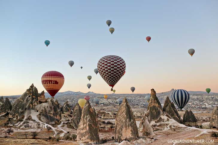 Magical Experience Riding Cappadocia Hot Air Balloons in Turkey // localadventurer.com