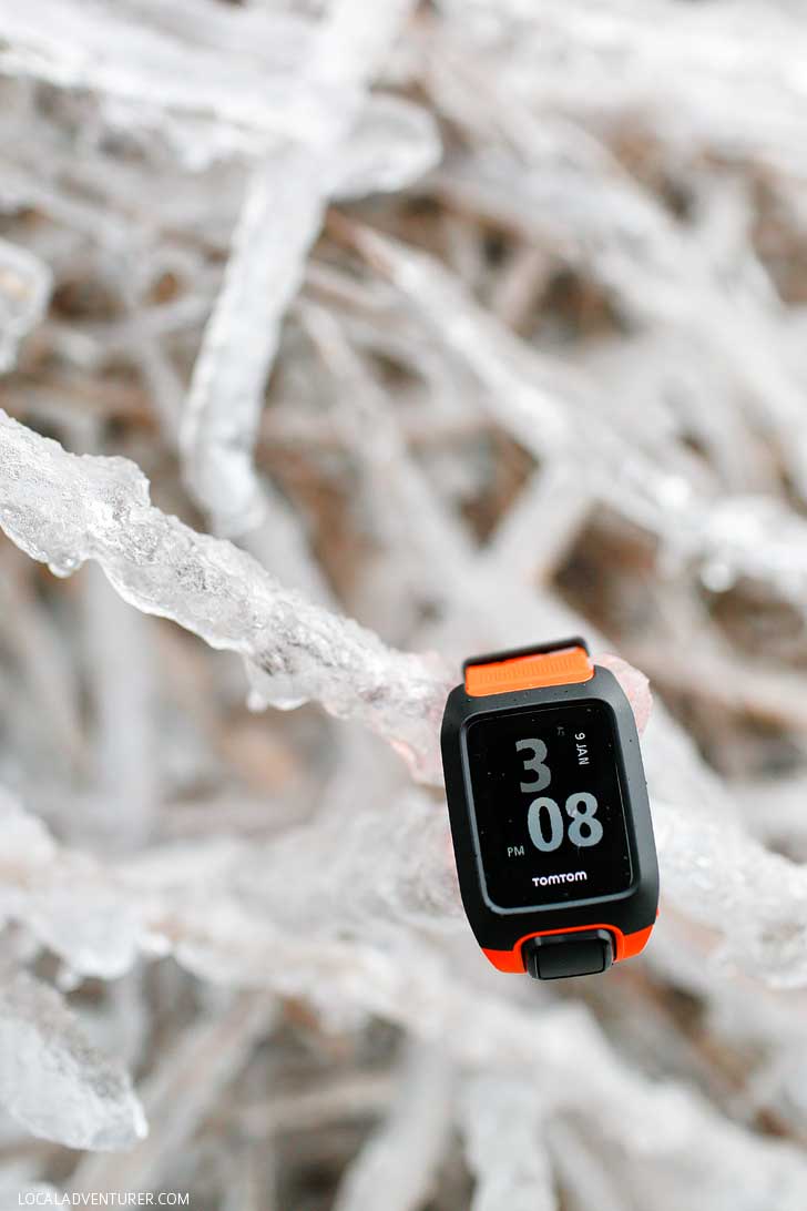TomTom Adventurer Watch Review - It's perfect for our outdoors adventures, but find out what we liked and didn't like about it // localadventurer.com