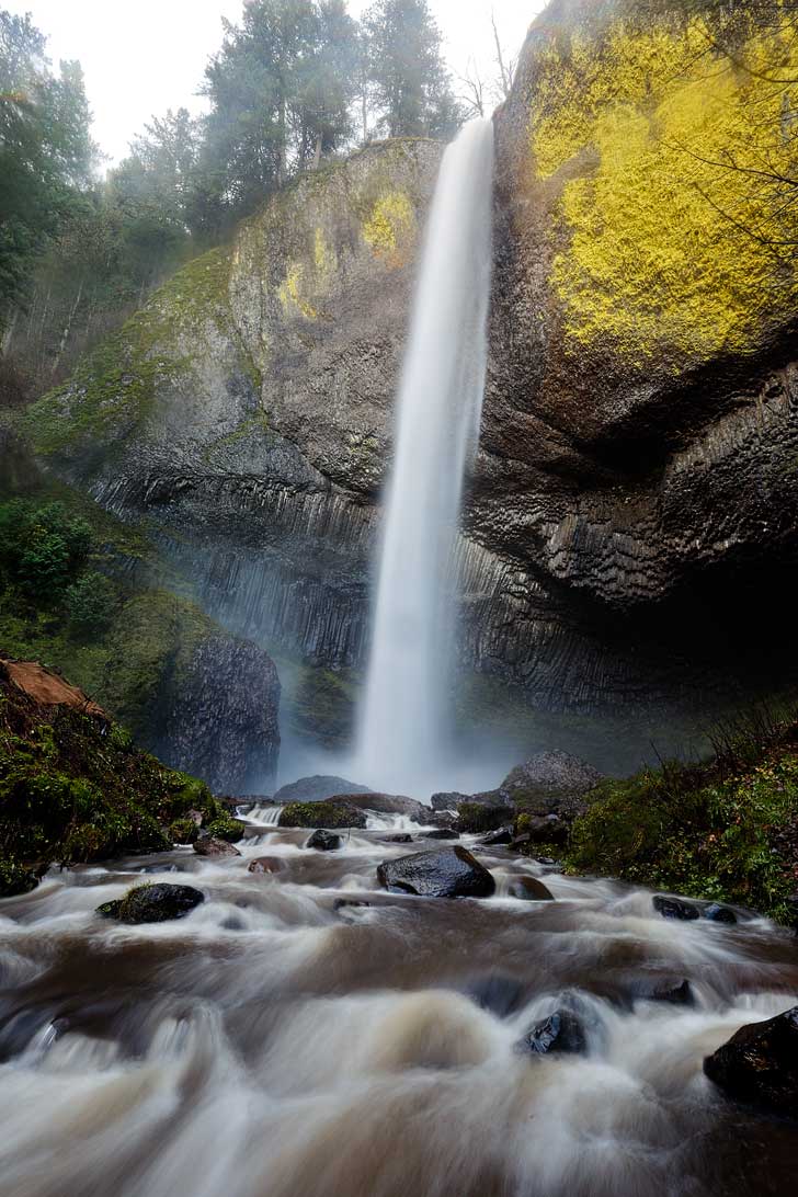 Latourell Falls is the first waterfall you’ll come across as you enter the Columbia Gorge from Portland. It's an easy waterfall hike and only 30 minutes away from the city. // localadventurer.com