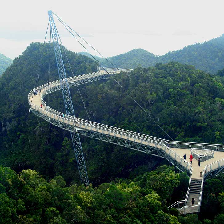Langkawi Sky Bridge - the longest curved suspension bridge in the world. Some lucky visitors even catch a glimpse of local eagles flying above. Pro tip: Bring a light jacket! // localadventurer.com