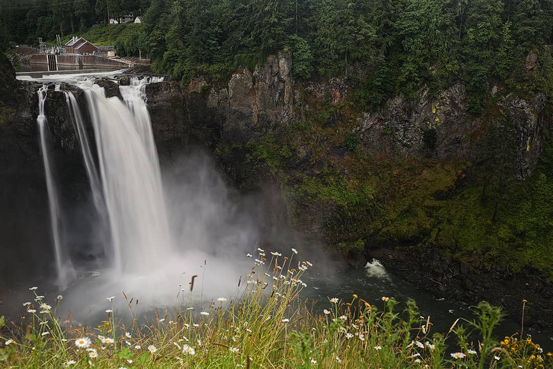 Snoqualmie Falls Hike + 101 Things to do in Seattle Bucket List Challenge