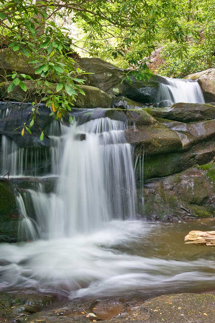 The Chattahoochee National Forest are dedicated wilderness areas, there are miles of trails, and you can explore tons of opportunity for outdoor activities // localadventurer.com