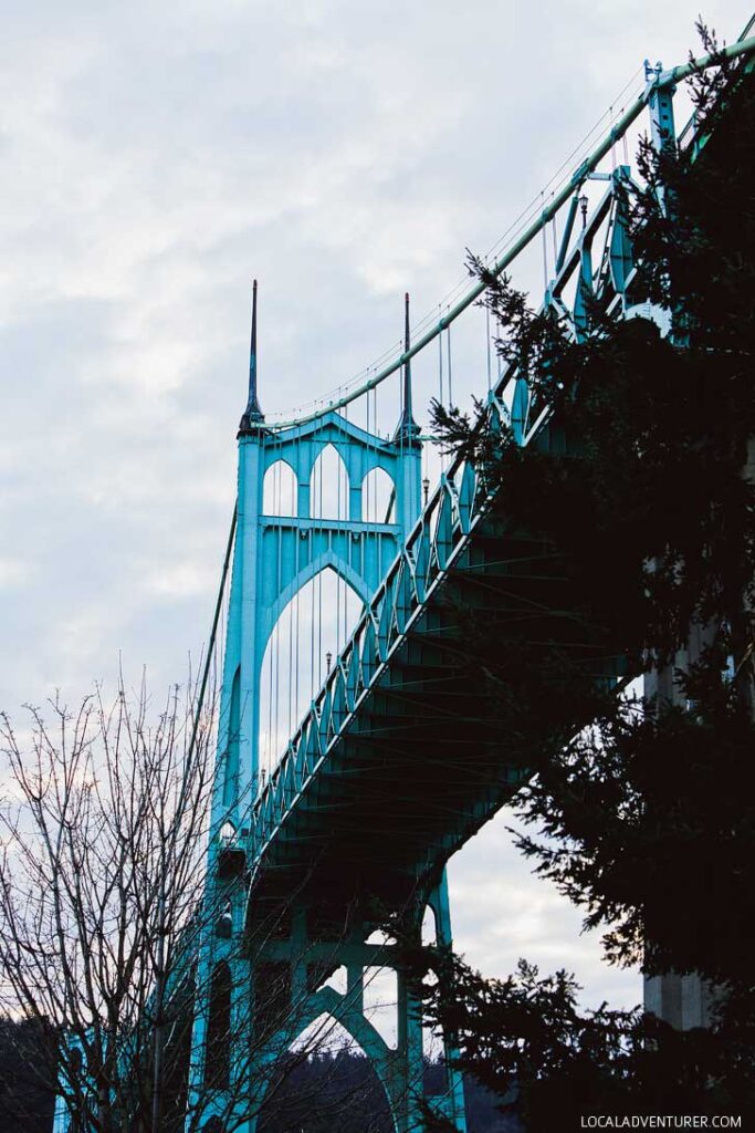 Cathedral Park and St Johns Bridge + 25 Best Photoshoot Locations Portland Oregon // localadventurer.com