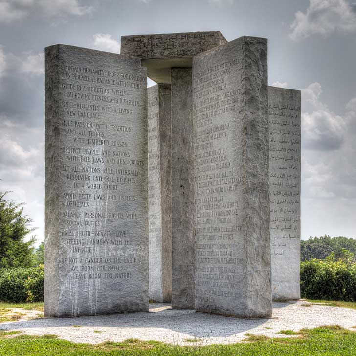 Georgia Guidestones are also known America’s Stonehenge. These large granite statues are shrouded with mystery. No one knows who actually commissioned the landmark // localadventurer.com