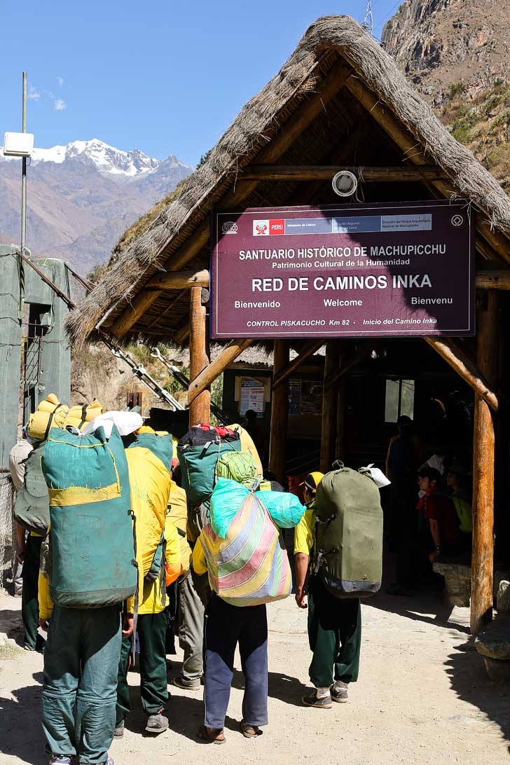 Getting the Inca Trail Permits + How to Hike the Inca Trail Day 1 // localadventurer.com