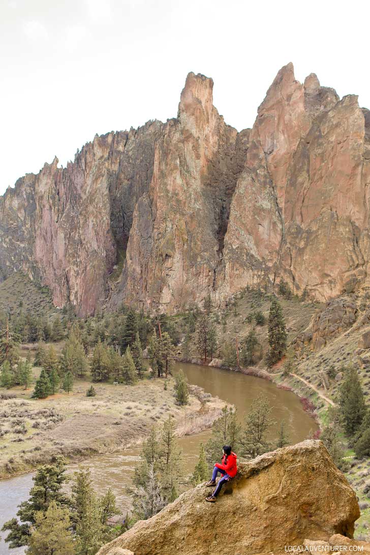 Smith Rock State Park is one of Oregon’s Seven Wonders. It’s a premier sport climbing destination and has some of the best hikes in Oregon with stunning views. Find out everything you need to know about the park here // localadventurer.com