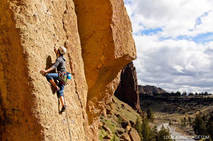 Bunny Face Smith Rock Rock Climbing 5.7 - Smith is one of the most popular climbing destinations in Oregon and the US. It has around 2000 climbing routes, but also plenty of activities even if you don’t climb // localadventurer.com