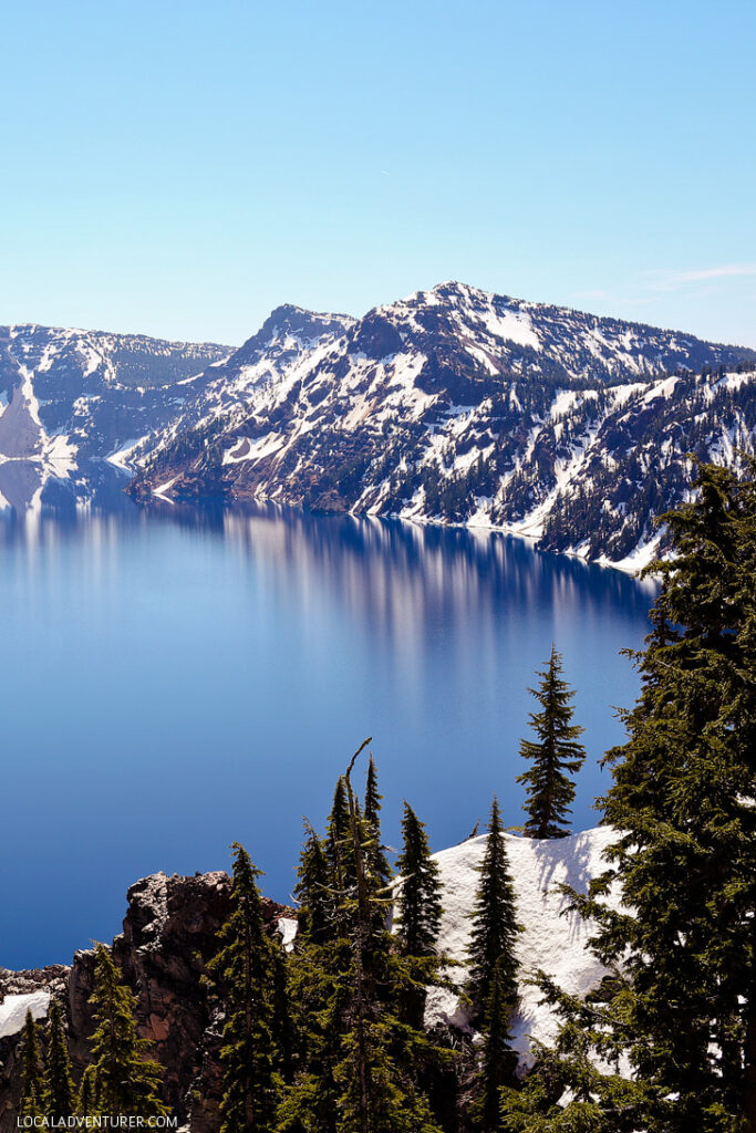 Crater Lake National Park Hiking // localadventurer.com