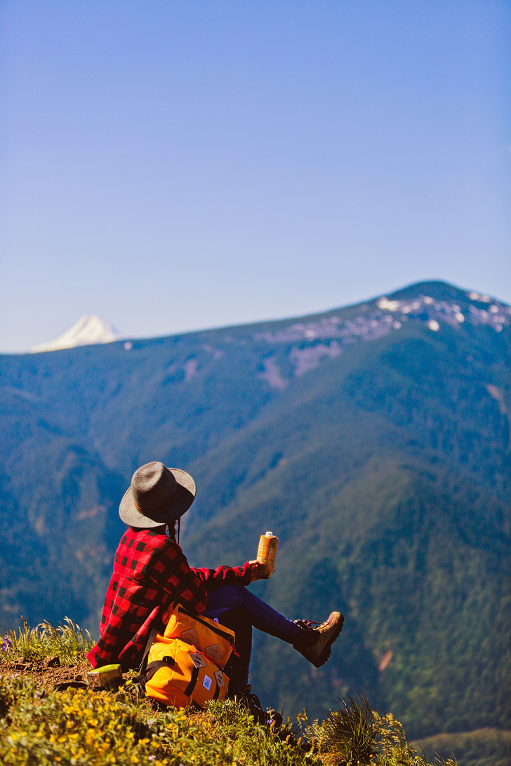 Best Wildflower Hikes in Washington and Oregon