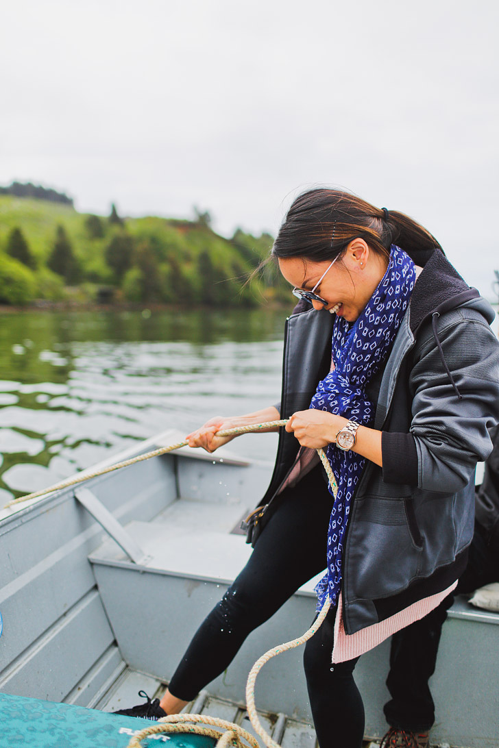 Oregon Crab Season + Everything You Need to Know on How to Go Crabbing in Oregon // localadventurer.com