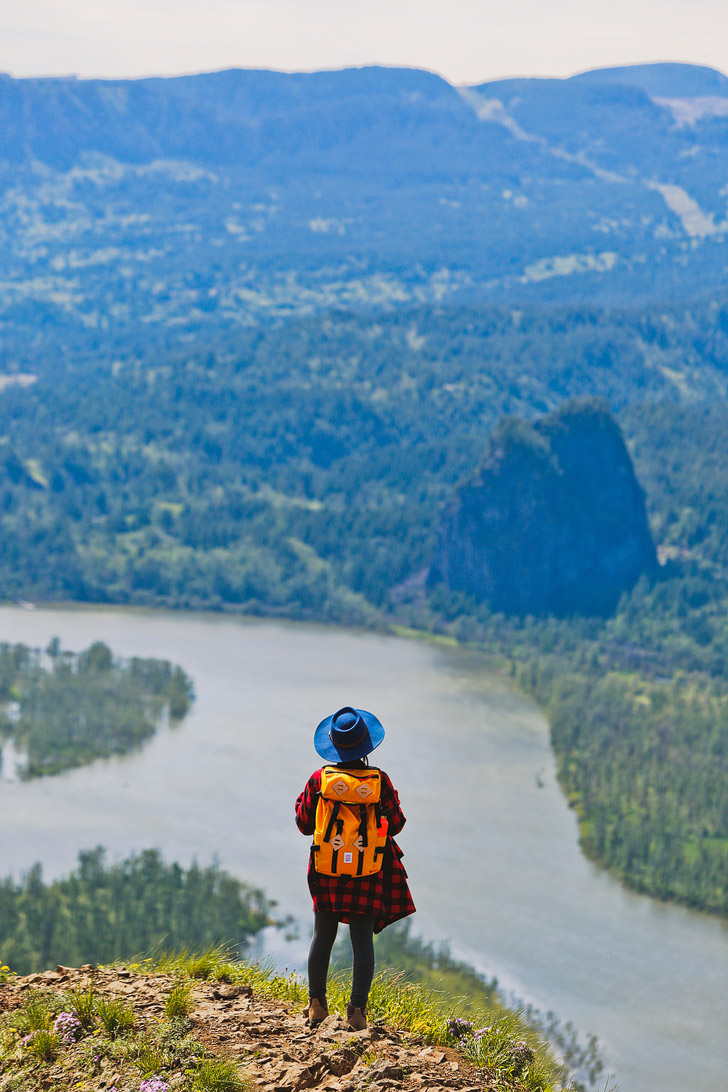 Everything You Need to Know About the Munra Point Hike, Columbia River Gorge, Oregon // localadventurer.com