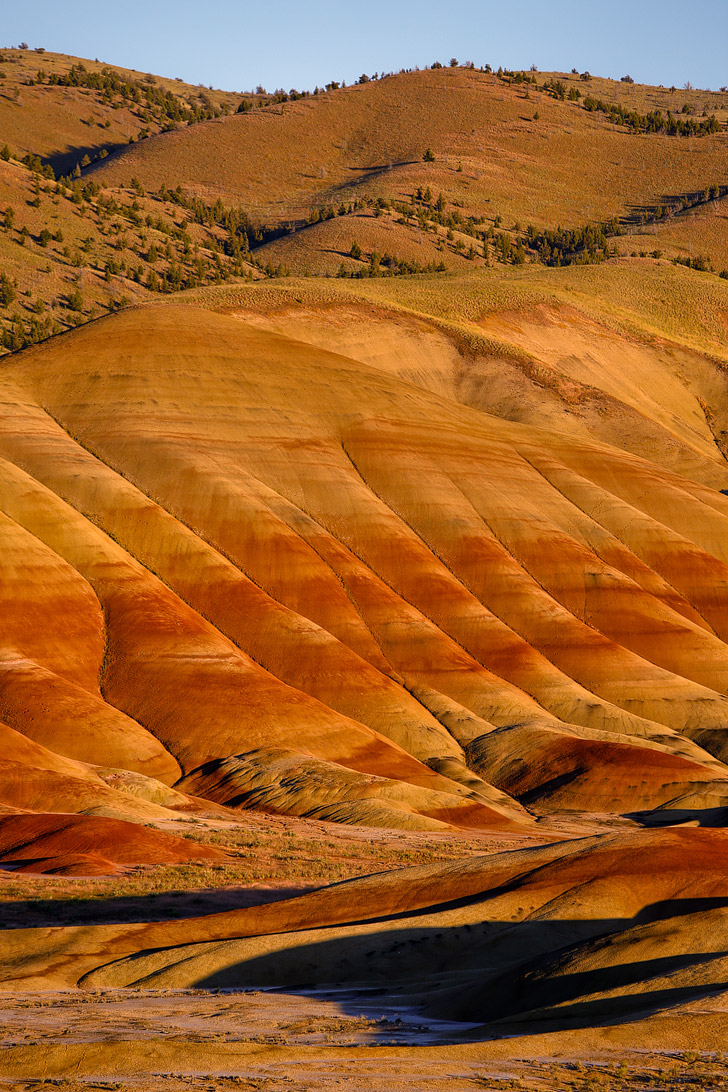 John Day Fossil Beds Painted Hills Unit + Your Essential Guide to the National Monument // localadventurer.com