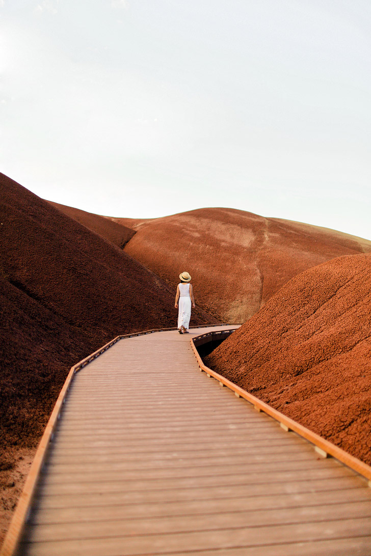 John Day Fossil Beds Painted Hills Unit + Your Essential Guide to the National Monument // localadventurer.com