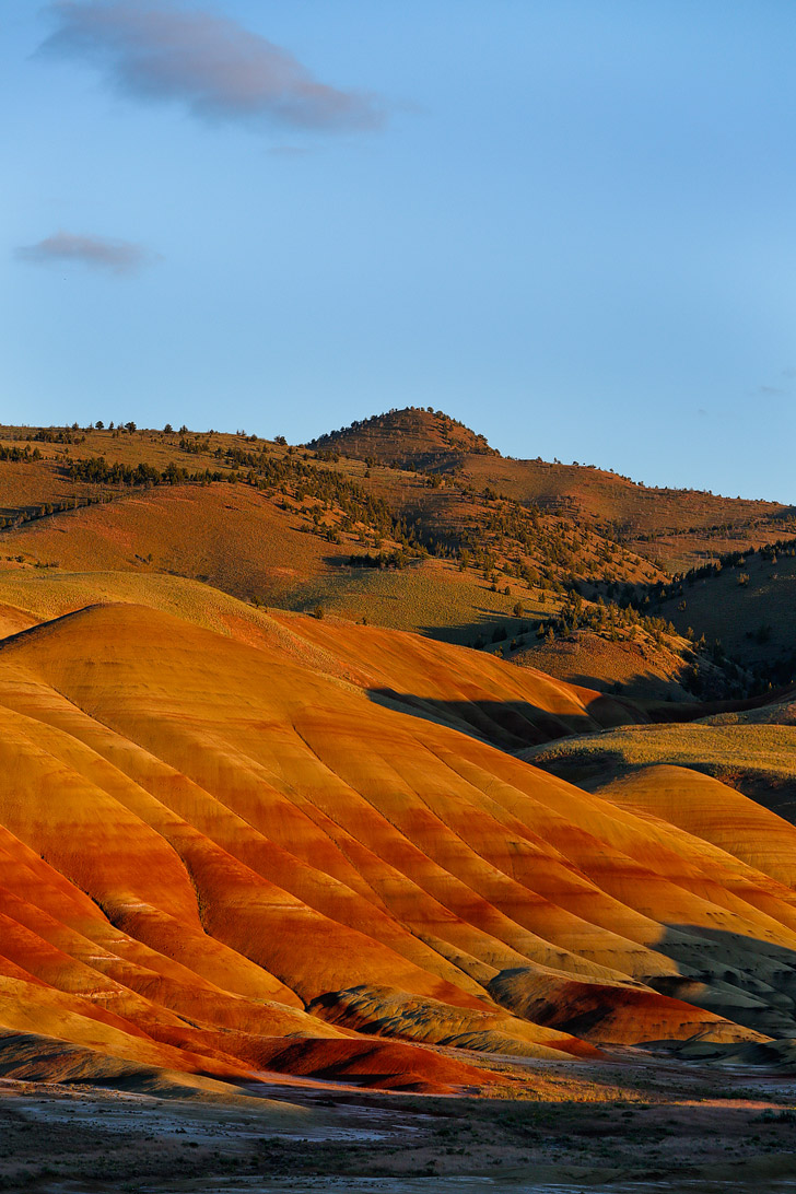 John Day Fossil Beds Painted Hills Unit + Your Essential Guide to the National Monument // localadventurer.com