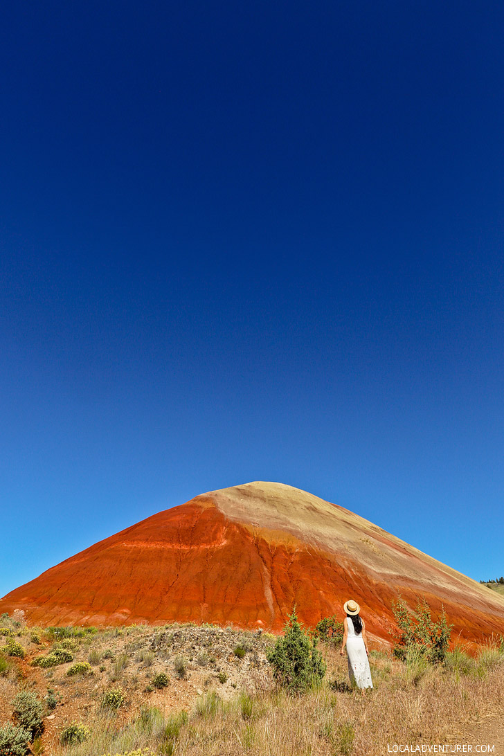 Red Scar Knoll Trail, Painted Hills Unit, John Day Fossil Beds National Monument, Eastern Oregon // localadventurer.com