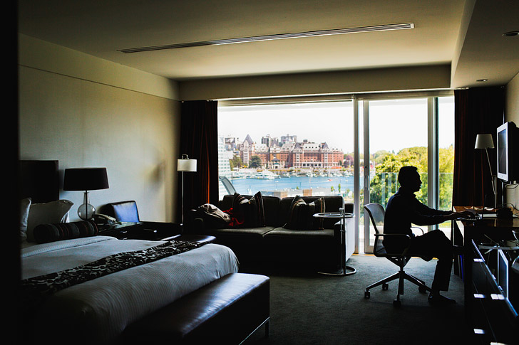 Inn at Laurel Point - Where to Stay in Victoria BC // localadventurer.com