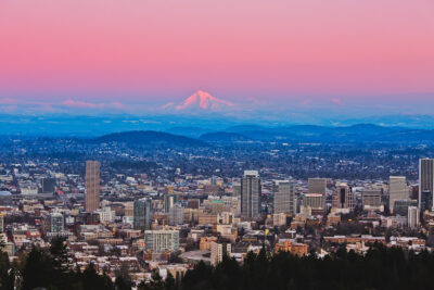 101 Things to Do in Portland Oregon - the Ultimate Portland Bucket List - from the touristy spots everyone has to do at least once to the spots a little more off the beaten path. // Local Adventurer #pdx #portland #oregon #traveloregon #bucketlist