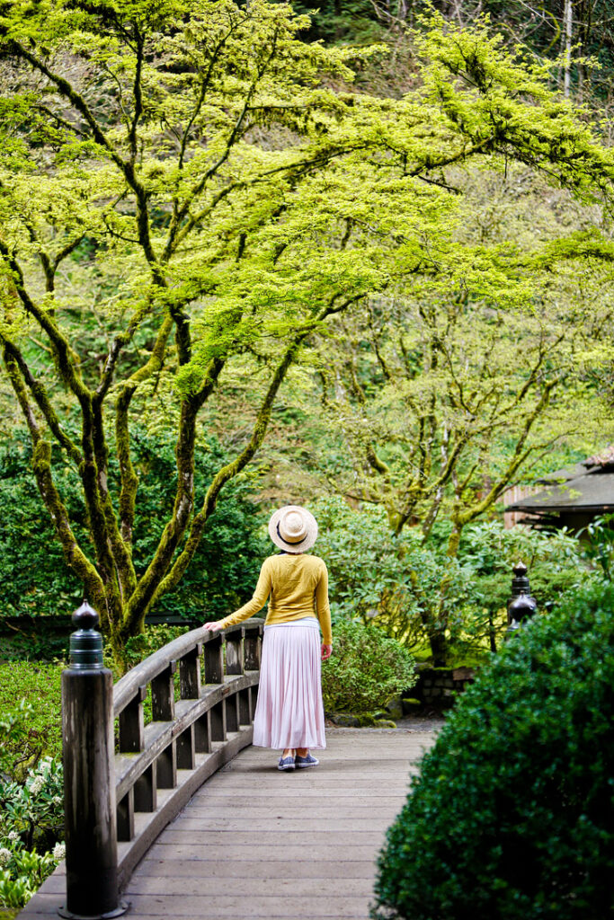 Portland Japanese Garden + 13 Beautiful Viewpoints in Portland Oregon // localadventurer.com