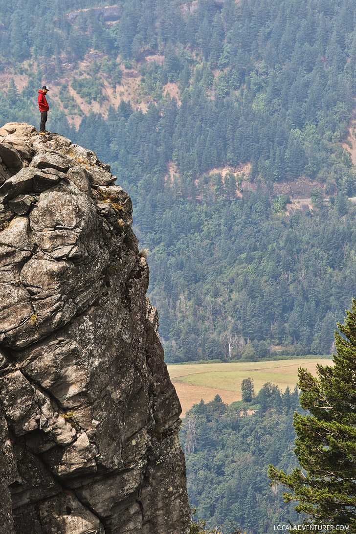 Ultimate Guide to the Angels Rest Hike, Columbia River Gorge, Oregon // localadventurer.com