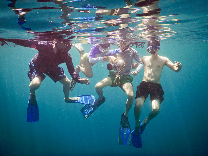 Snorkeling in Derawan // localadventurer.com