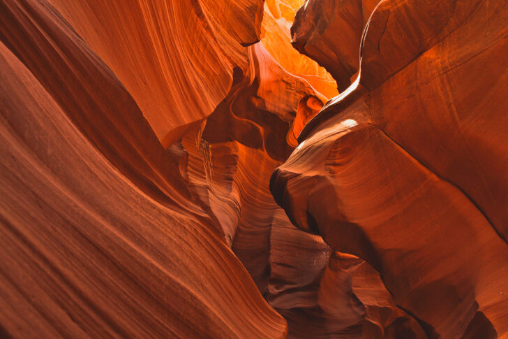 Your Complete Guide to the Antelope Canyon Hike and Slot Canyon Tours - Lower vs Upper Antelope Canyon Tours, Permits, Reservations, Photography Tips, and More // Local Adventurer #page #az #arizona #outdoors #hiking #canyon #slotcanyon #antelopecanyon #usa #travel