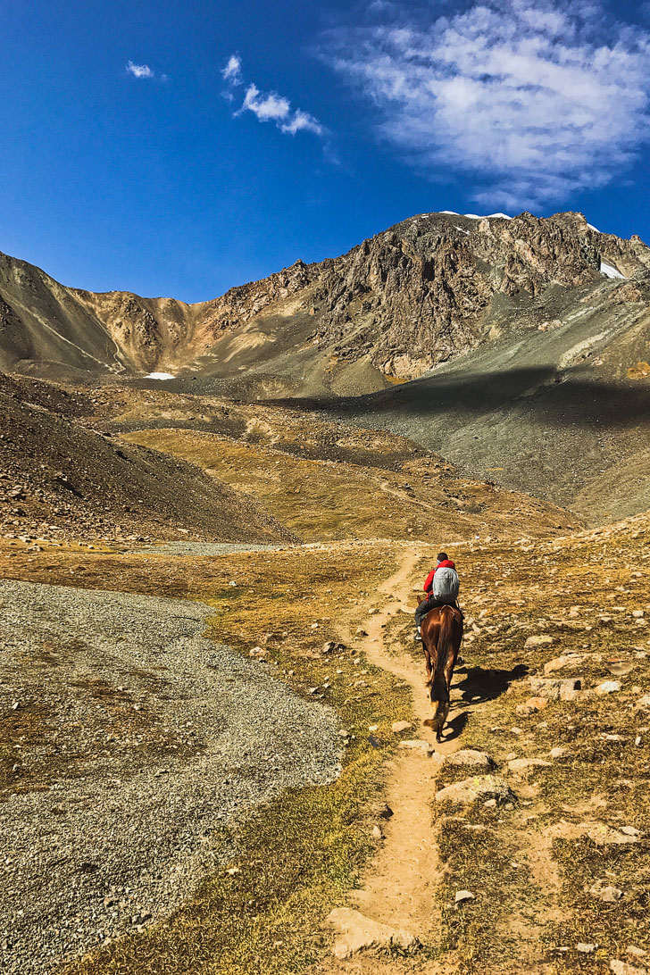 Horse Trek to Ala Kol Lake Kyrgyzstan // localadventurer.com